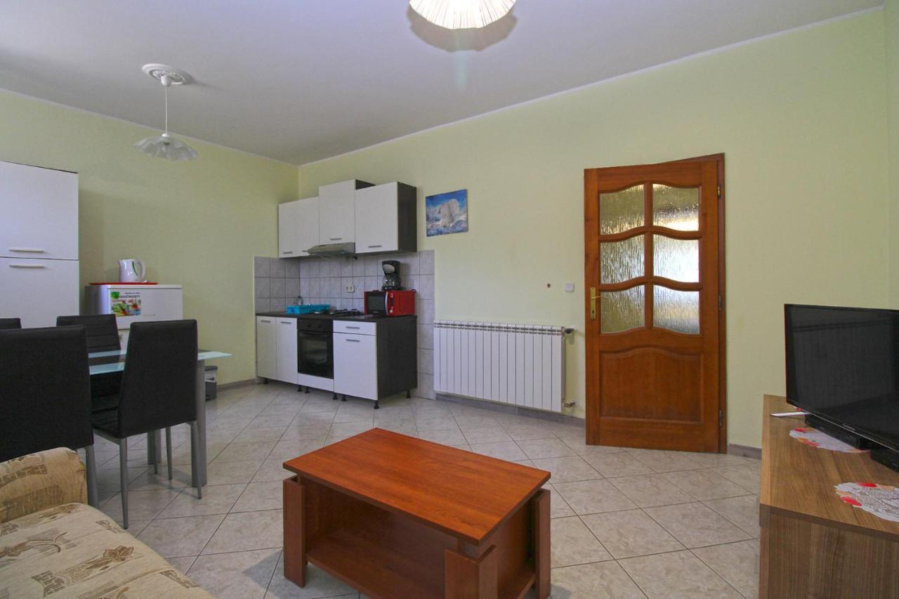 Apartments Veroslava 2159 Póla Kültér fotó